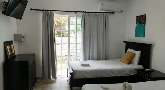 Hostal las Rosas de Punta Cana, Book Hostel / Vandrerhjem Hostels i Punta Cana, Hostel / Vandrerhjem