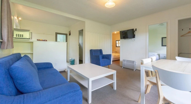 Апартаменты Touchwood Motor Inn & Inner City Camping Ground