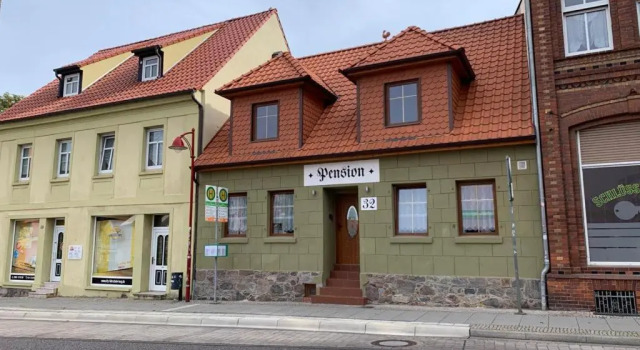 Pension32, Prenota Hotel Hotel a Garz con colazione, Colazione