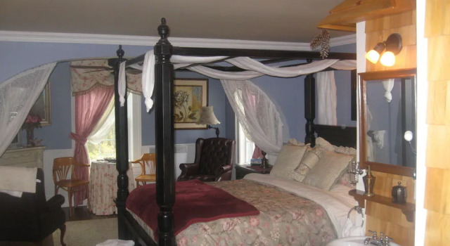 Lee Farm Inn, Book Farm Stay Hotels in Eastern Townships with a Pool, Swimming Pool