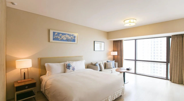 Cherry Residences May-Fourth Square