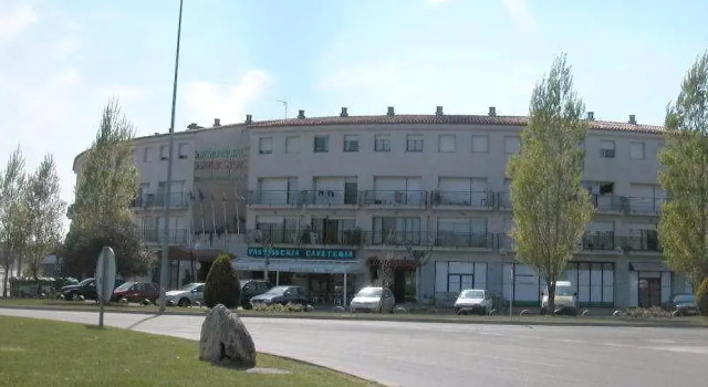 Super Stop, Забронировать Апарт-отель Отели Палафружель с парковкой, рядом с Plaça Nova, Парковка