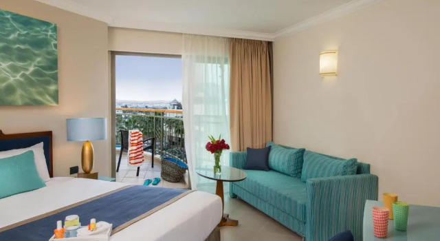 Habitación doble U Superior con vista a la piscina U Magic Palace