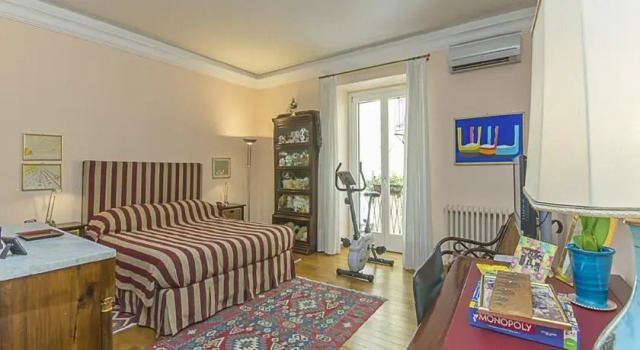 Palazzo Sellitti Luxury Apartment, Забронировать Апартаменты/квартира Отели Палермо с парковкой, рядом с San Francesco D'Assisi Basilica - Palermo, Парковка