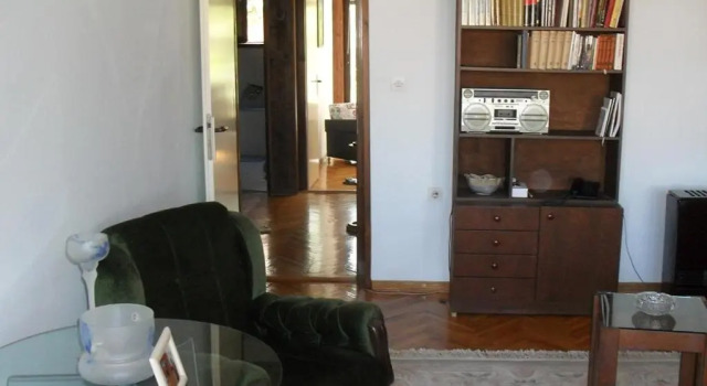 Apartment Stojkov, Buchen Sie Ferienwohnung Hotels in Vojvodina mit Parkplatz, Parkplätze