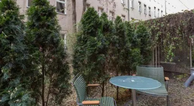 Berlinappart Prenzlauer Berg Apartment With Garden View, Varaa Huoneisto Prenzlauer Berg Berliini, lähellä Helmholtzplatz