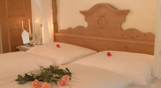 Hotel König Laurin, Забронировать Отель Отели Сан-Дженезио-Атезино с парковкой, Парковка