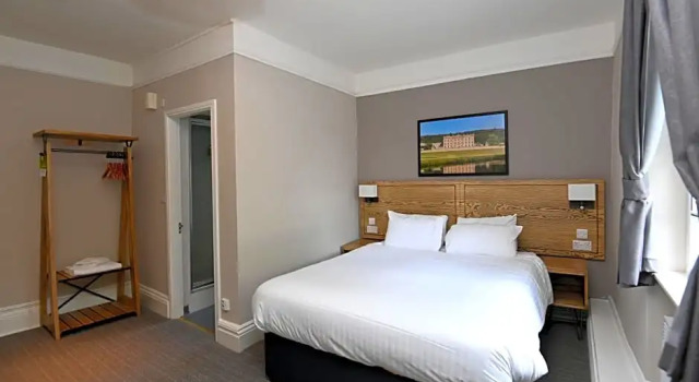 Standard huone The Wheatsheaf by Marston's Inns