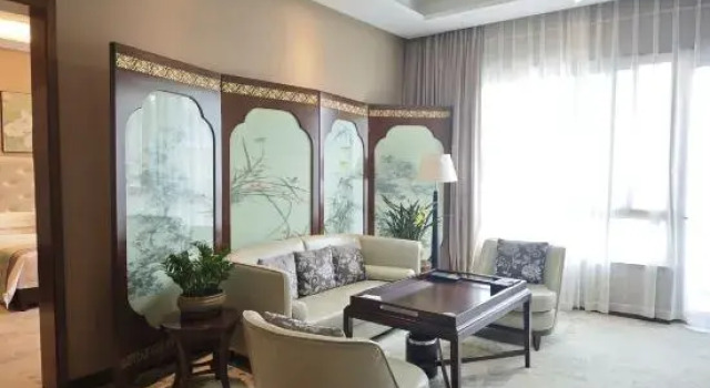 Люкс Executive с балконом и с видом на сад True Home Hotel