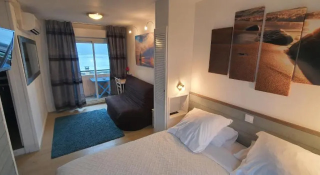 Трёхместный номер Superior Hotel Cote dArgent