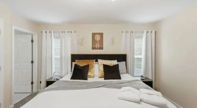 Charming 4BR Home Near Disney Bella Vida, Varaa Lomakoti Huvilat kohteessa Florida, Villa