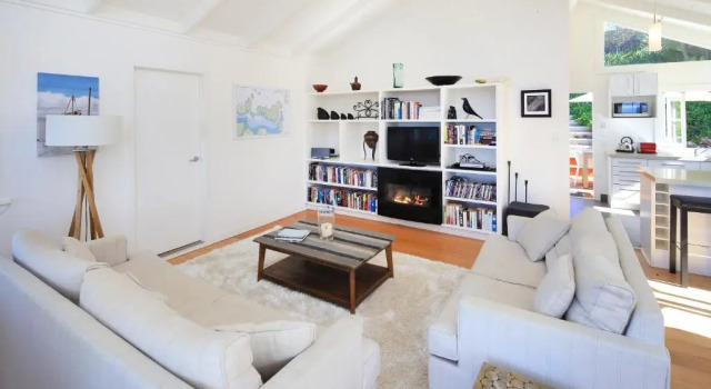 Cape Cottage - Stay Waiheke, Забронировать Дом для отпуска Коттеджи Онероа-Бэй, Коттедж