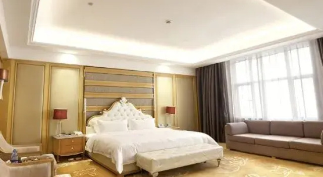 Люкс Presidential Long Tai Hotel