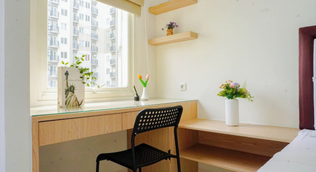 Standard Studio Homelike And Minimalist Studio At Apartment Podomoro Golf View