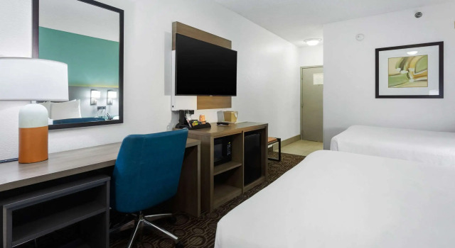 Четырёхместный номер Standard Comfort Inn Chandler - Phoenix South I-10