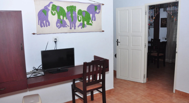 Reds Residency - Homestay