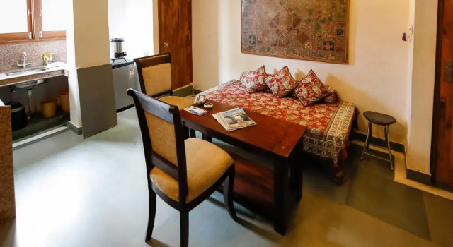 Silver Moon Haveli, Забронировать Отель Отели штата Раджастхана с парковкой, Парковка