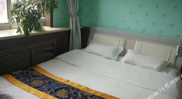 Lianchi Hotel, Book Hotel Hotels in Liaoning with Parking, Parking