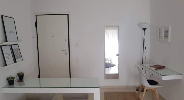 Katerina's Feng Shui home, Забронировать Отель Отели Афины с парковкой, рядом с Здание греческого парламента, Парковка