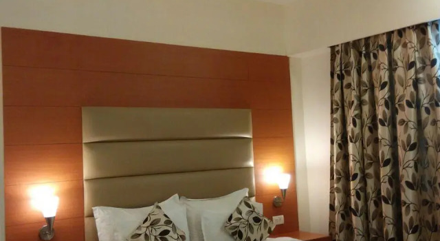 Номер Executive Grand Continental Hotel