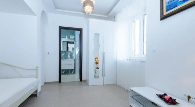 Апартаменты Superior Isaura Apartments