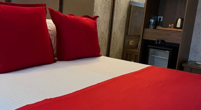 Одноместный номер Standard Euro Plaza Hotel