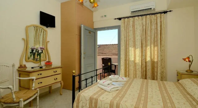 Двухместный номер Standard Acrothea Hotel