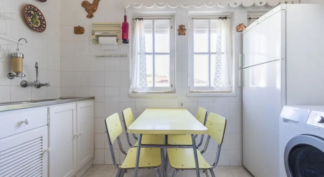 Rustic Seaview Apartment in Cascais