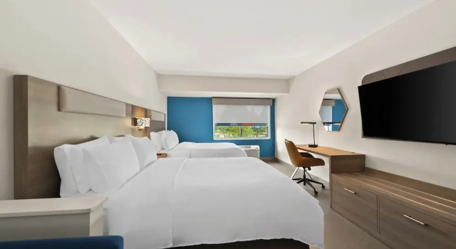 Люкс c 1 комнатой Holiday Inn Express & Suites Raleigh NE - Medical Ctr Area by IHG