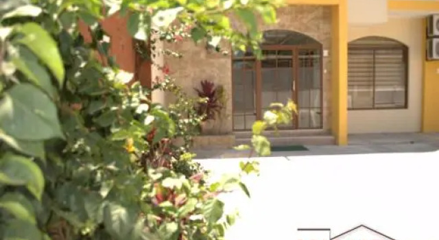 Hostal Malania, Rezerwuj Hotel Manta Manabi