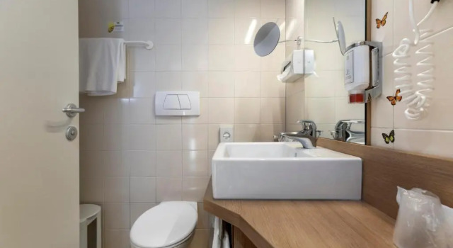 Одноместный номер Standard с балконом Hotel Kolping