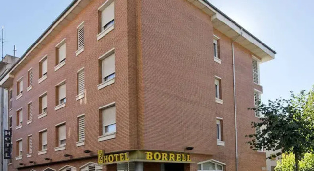 Hotel Borrell, Buchen Sie Hotel Olot Garrotxa