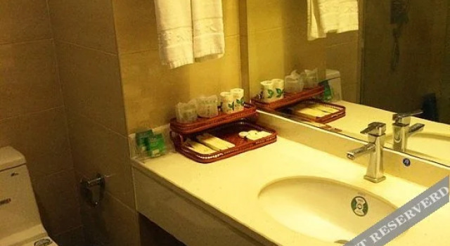 Long Shen Hotel, Buchen Sie Hotel Dehong 