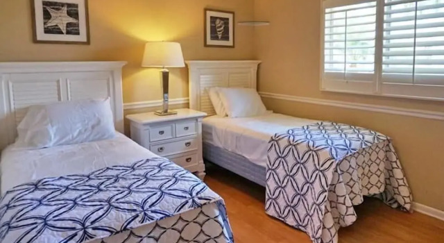 NP97TH 730 3 Bedroom Holiday Home by Marco Naples Vacation Homes, Book Feriehus Villaer i North Naples, Villa