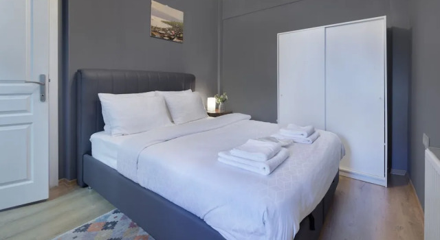 Cozy Central Apt 1BR near Galataport, Забронировать Апартаменты/квартира Бейоглу Стамбул, рядом с Цветочный пассаж