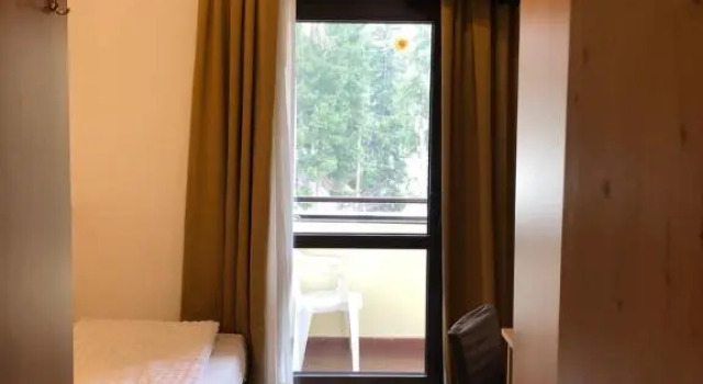 Одноместный номер Standard с балконом Hotel Derby