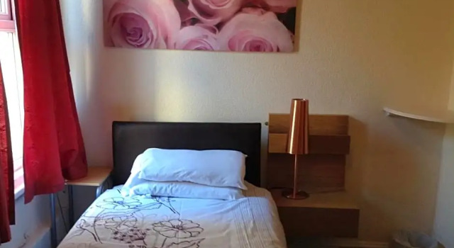Cowley Hotel, Забронировать Отель Отели Блэкпул 3 звезды, рядом с Конференц-центр Winter Gardens, 3*