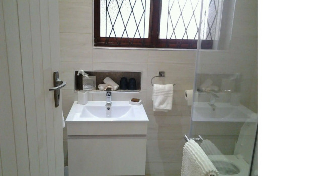 Buccaneer Bay, Забронировать Отель Саутбрум Durban South Coast, рядом с Southbroom Golf Club