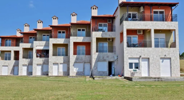 Iris Sunset Apartments - Nea Potidea Halkidiki, Book Apartment Nea Potidaea 