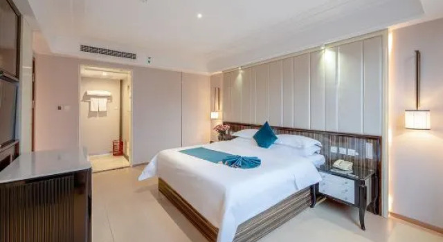 Люкс Business Jinjiang Metropolo Hotel Qingyuan Yingbinguan Branch