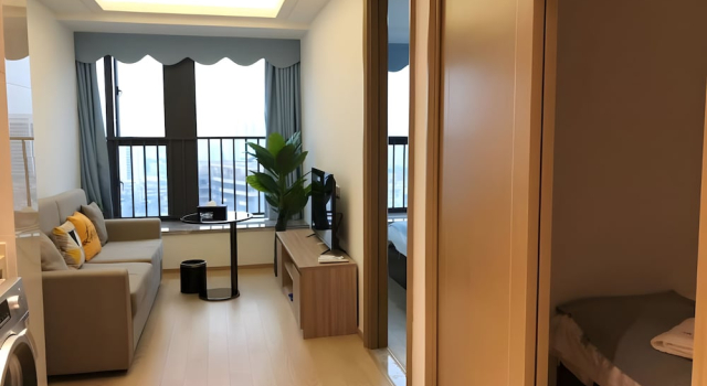 Люкс Yazhi Apartment