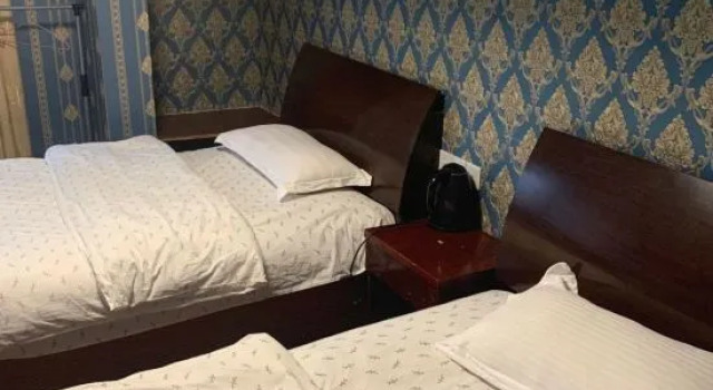 Business Suite Longyang Inn