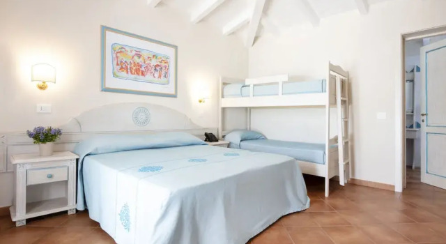 Четырёхместный номер Classic Marina Torre Navarrese Resort