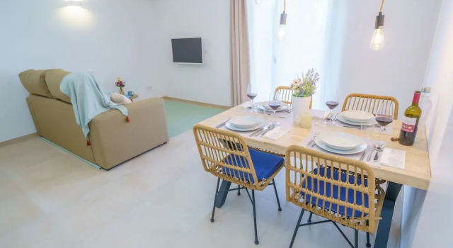 Апартаменты Comfort с 2 комнатами с балконом и с частичным видом на океан Bamblue Boutique Apartments