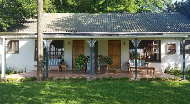 Люкс Deluxe Caladdi Bed and Breakfast