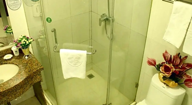 Семейный номер Standard GreenTree Inn Newtown MaLu Subway Station Business