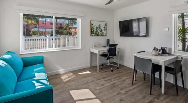 Двухместная вилла c 1 комнатой с частичным видом на океан The Villas at St Pete Beach