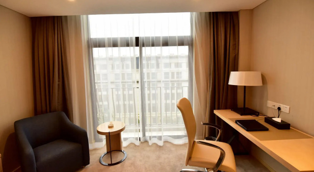 Gemdale Lyatt Hotel Shenzhen, Rezerwuj Hotel Hotele w Shenzhen z parkingiem, Parking