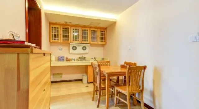 Люкс с красивым видом из окна Shuanglong Hotel