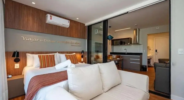 Apartamento sofisticado Campos do Jordão, Забронировать Апартаменты/квартира Отели Кампус-ду-Жордана с бассейном, рядом с The Bride's Veil Waterfall, Бассейн